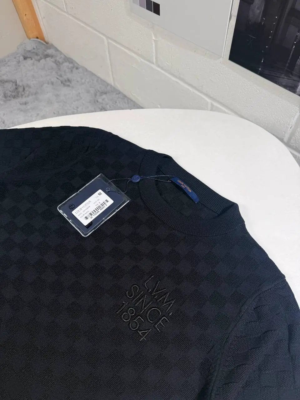 LVE DAMIER KNITTED TSHIRT by Stock supplier