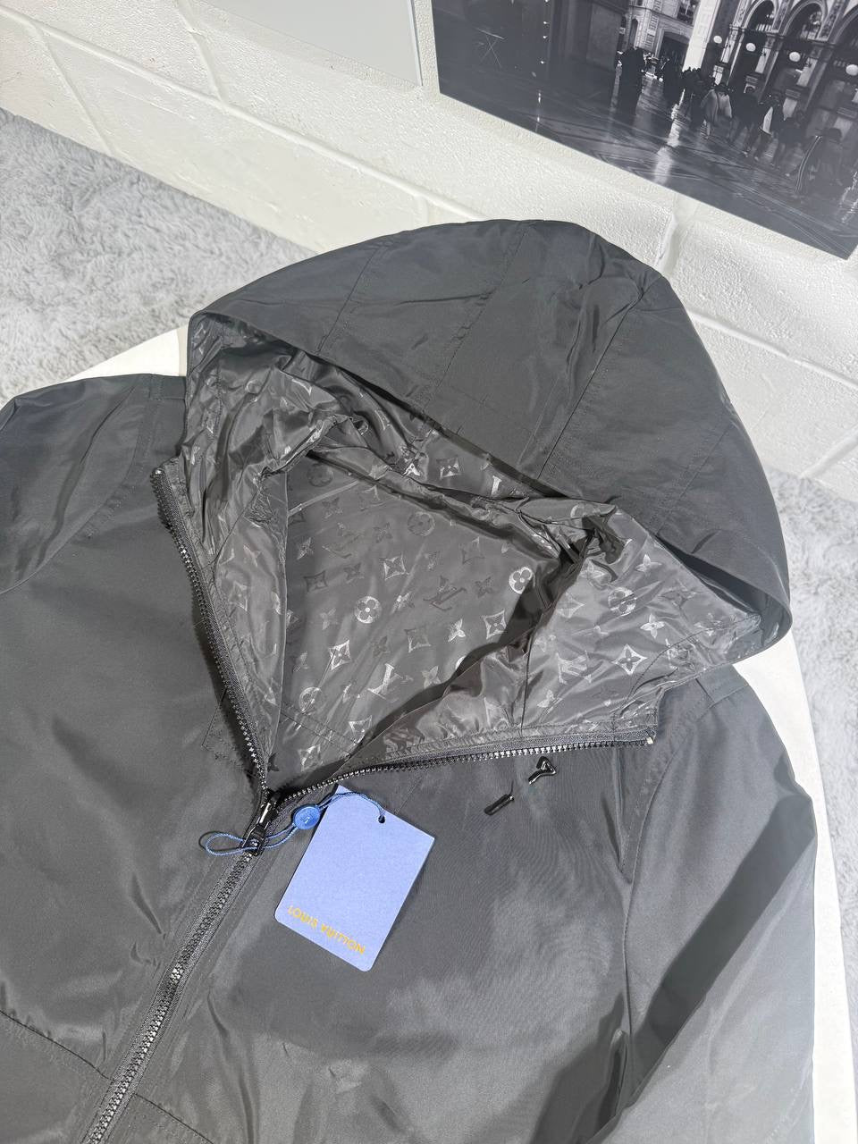LVE REVERSIBLE WINDBREAKER 2IN ONE