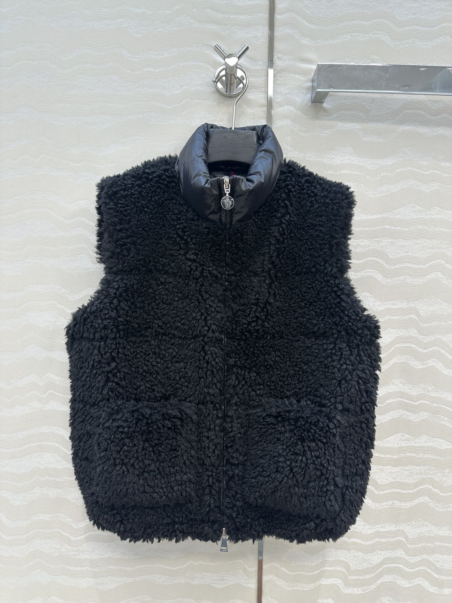 MNCLR GILET WOMEN (pre-order)