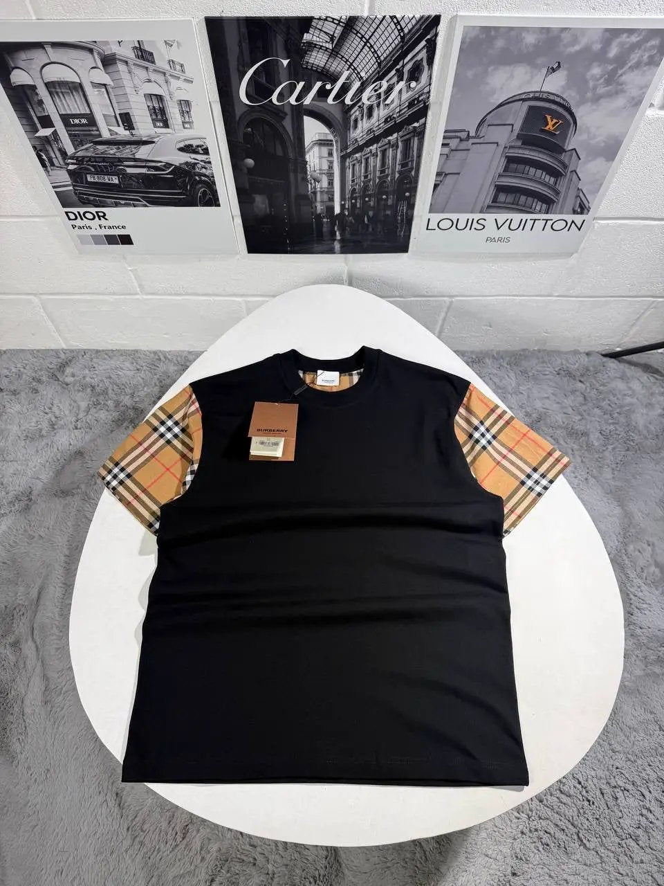 BURB T SHIRT by Stock supplier
