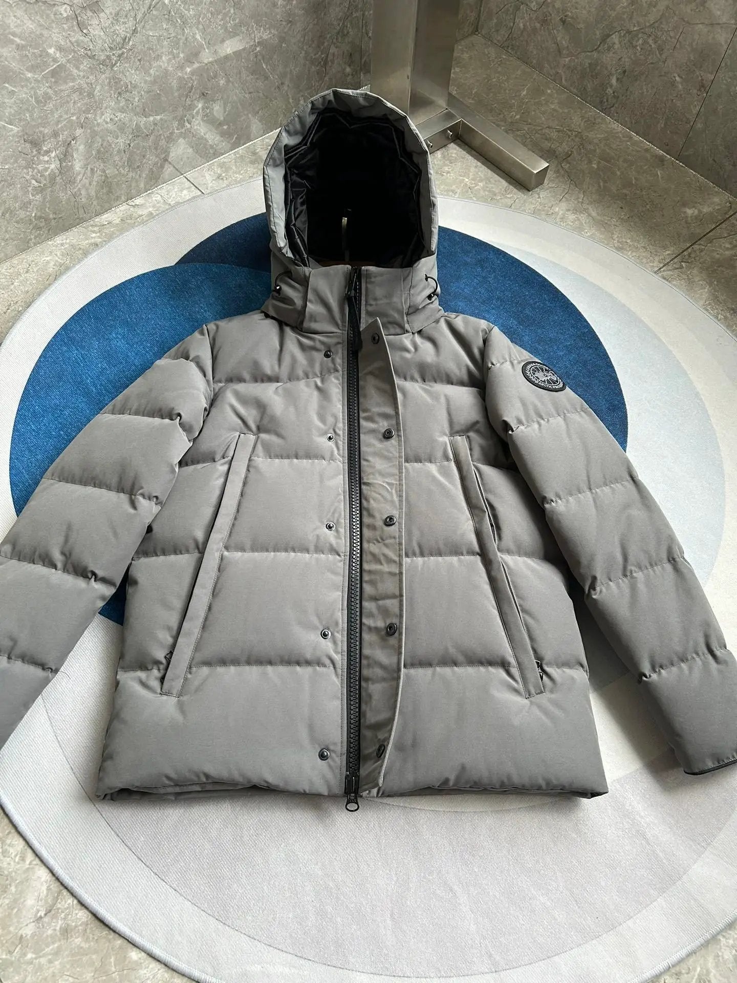 CG JACKET (pre-order) by Stock supplier