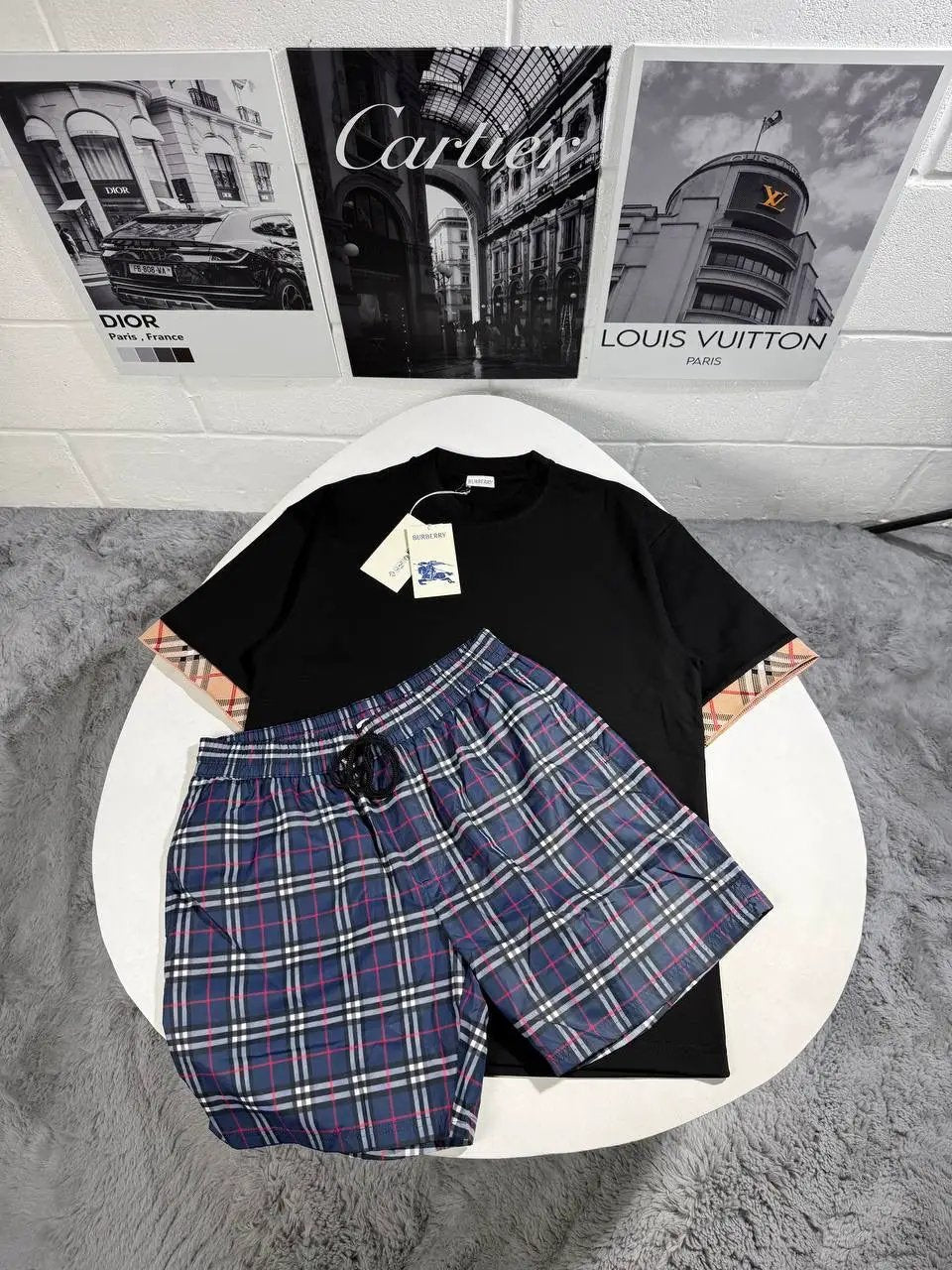 BURB T SHIRT by Stock supplier