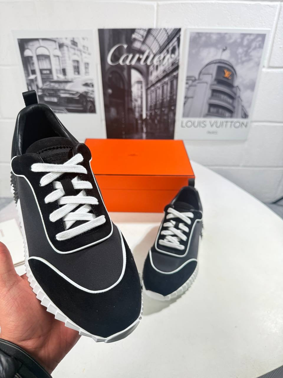 HRMS BOUNCE BLACK