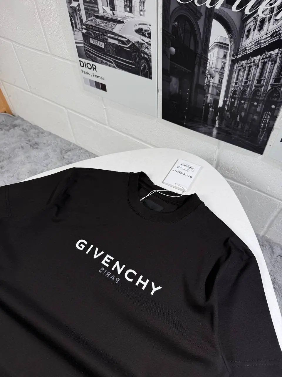 GVNCY REVERSE LOGO TEE by Stock supplier