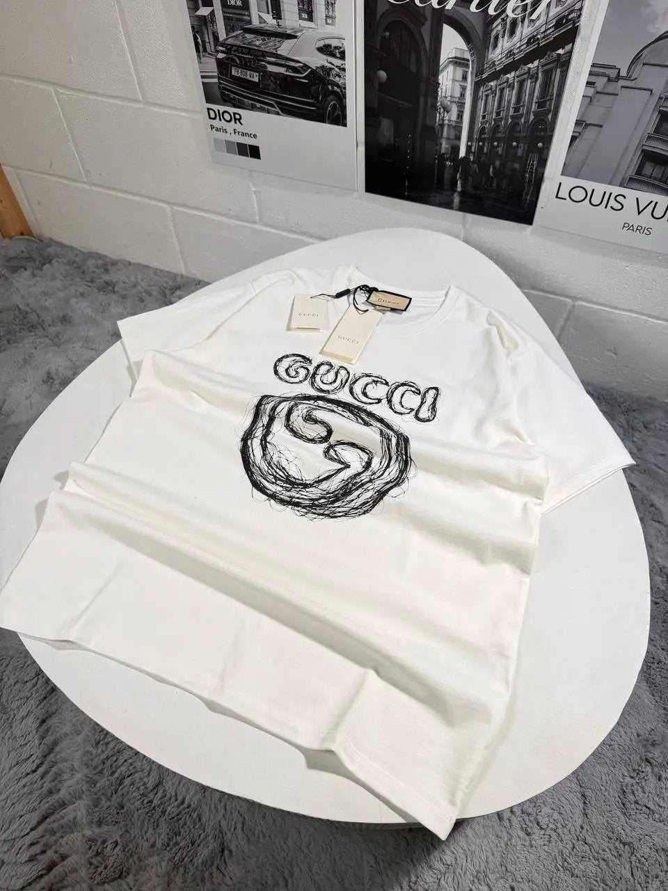 UCCI LOGO TEE WHITE by Stock supplier