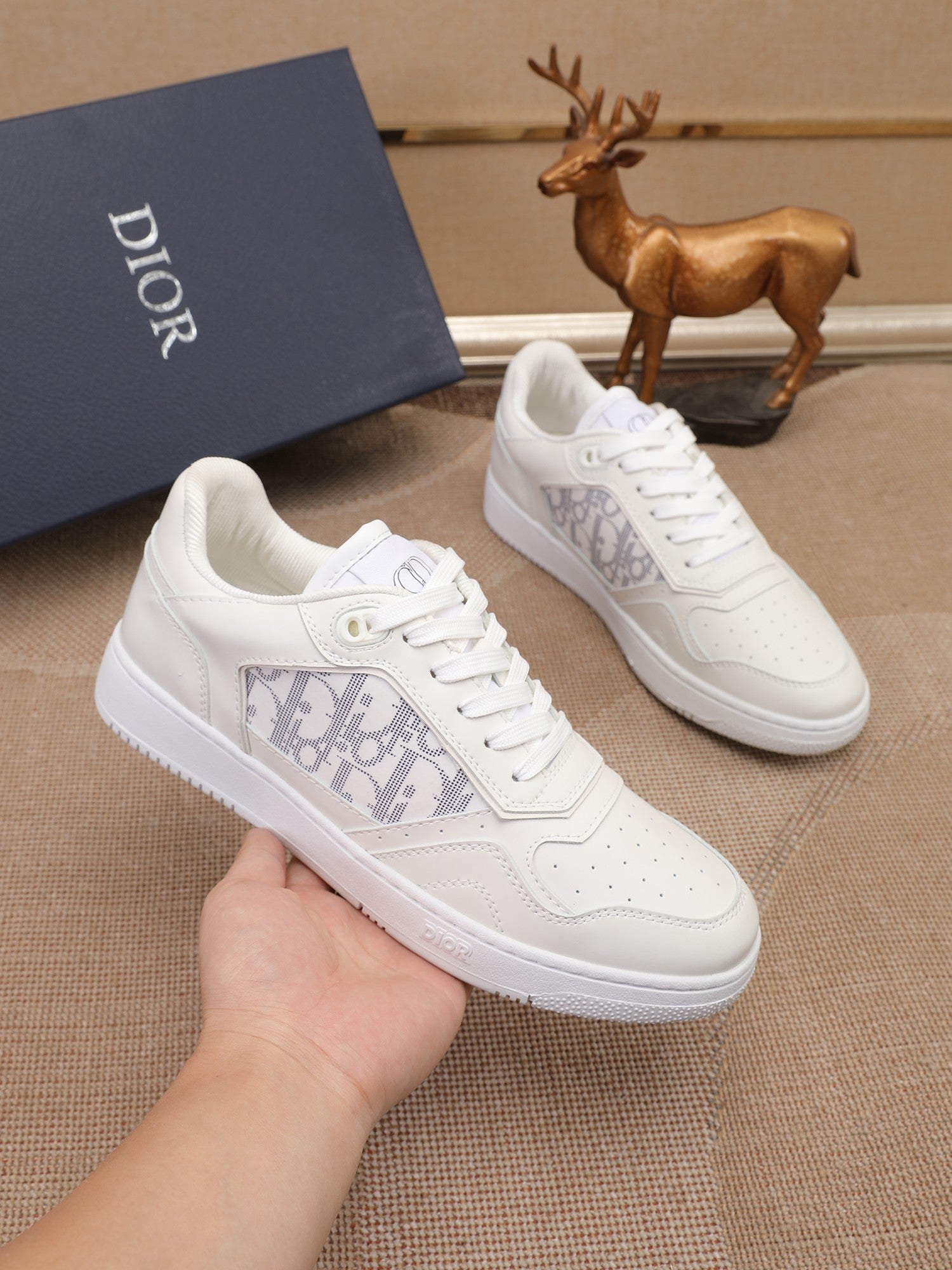 CD TRAINERS WHITE (pre-order)