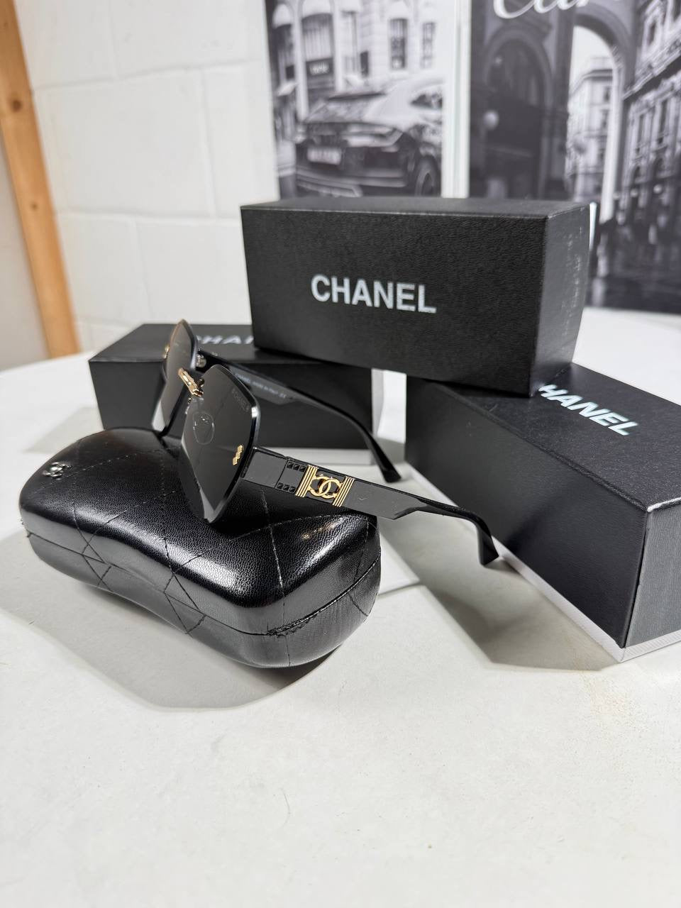 CHNL LOGO SUNGLASSES