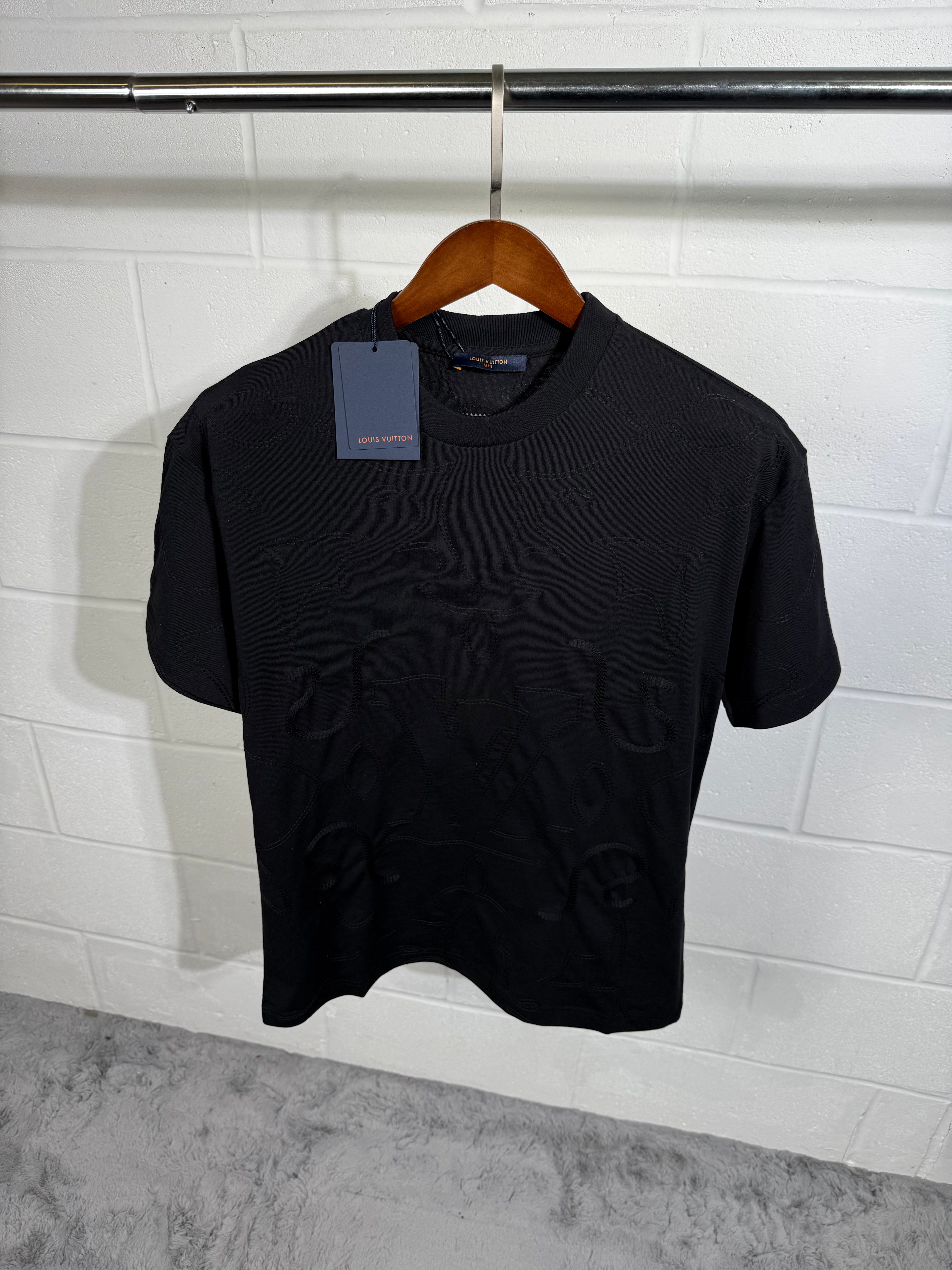 LVE EMBROIDERED TEE BLACK