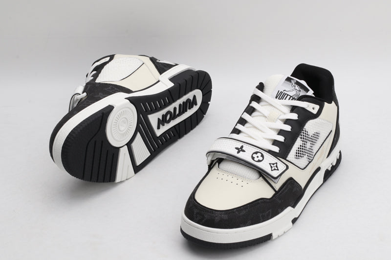 LVE TRAINERS STRAP (pre-order)