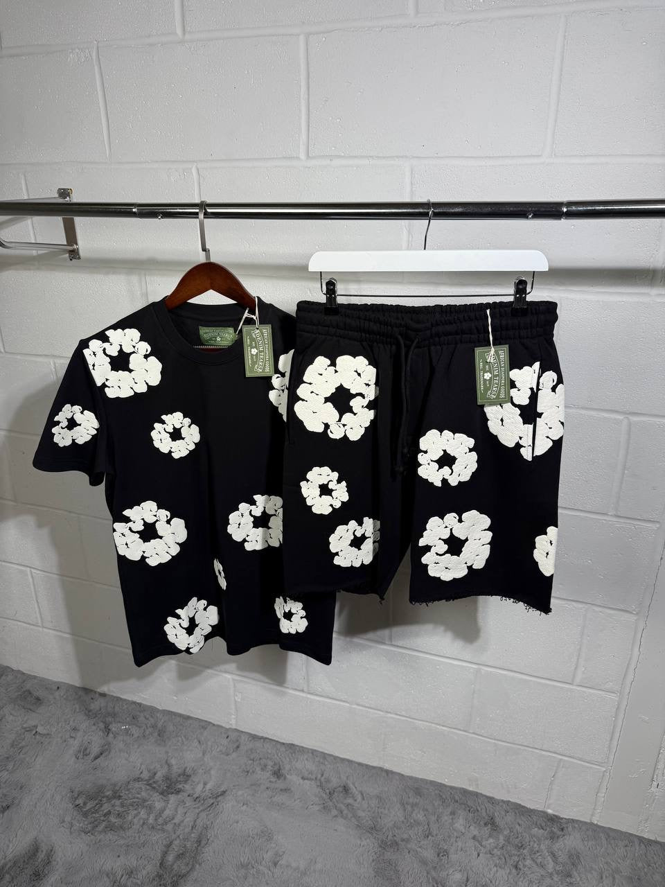 DNM SET BLACK