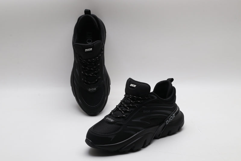 B44 BLACK (pre-order)