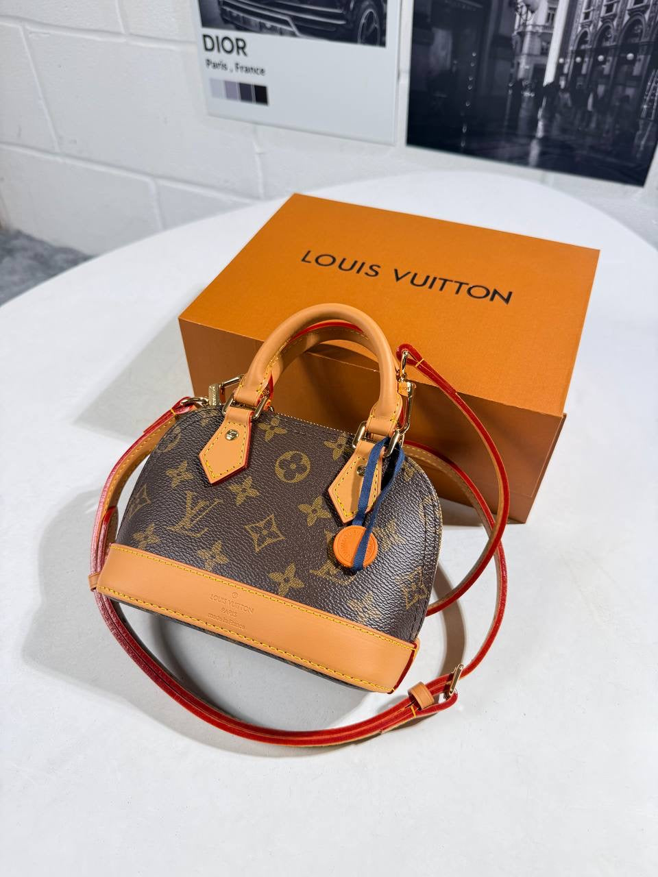 LVE NANO ALMA BAG