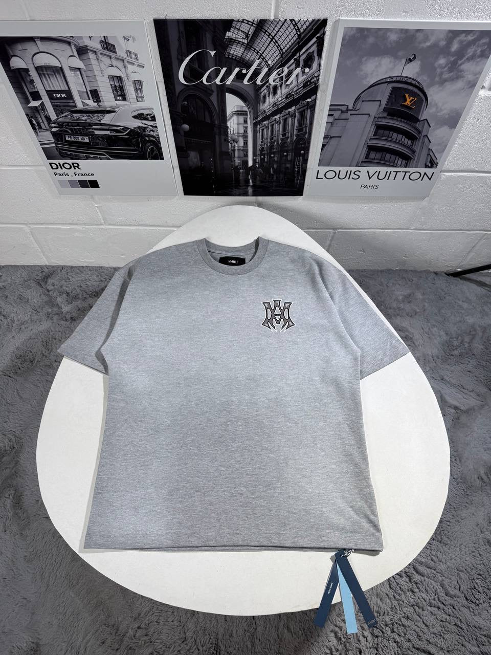 MIRI EMBROIDERED TSHIRT