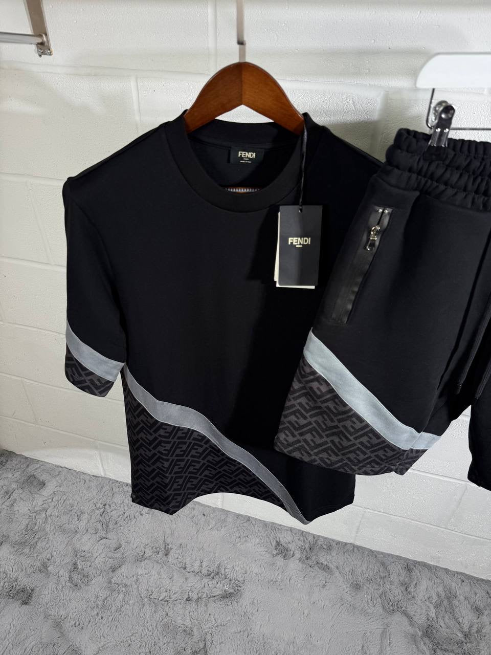 FND LOGO SET BLACK
