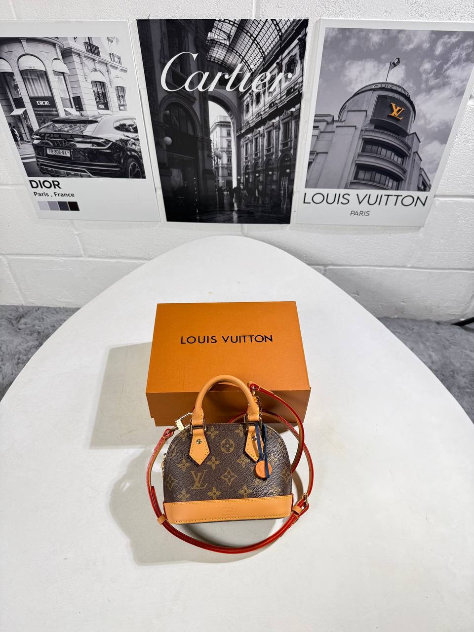 LVE NANO ALMA BAG