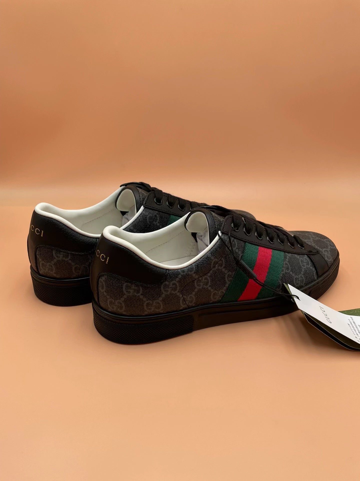 UCCI SNEAKERS BLACK (pre-order)