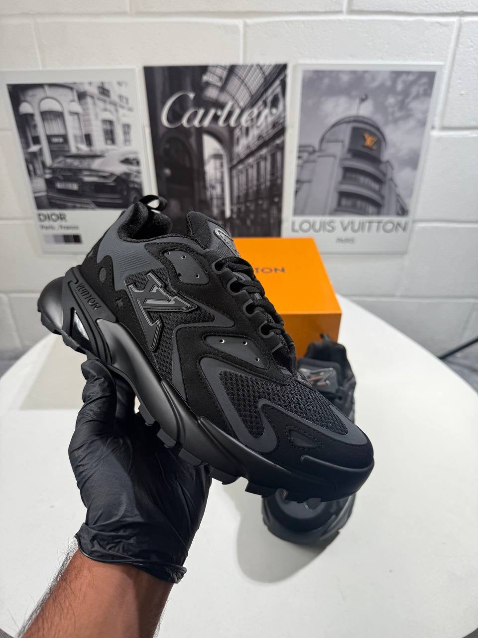LVE TACTICS BLACK