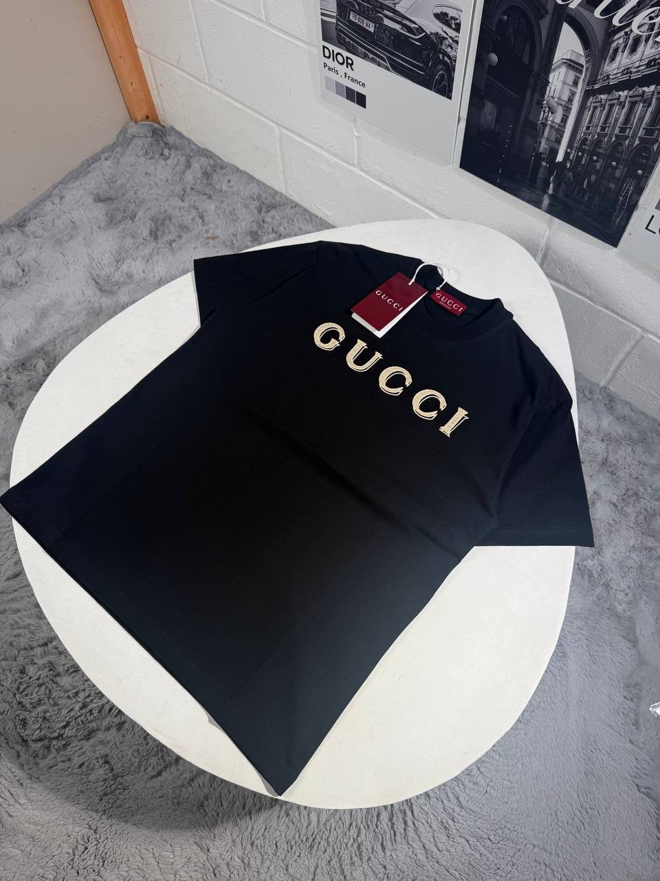 UCCI EMBROIDERY TSHIRT