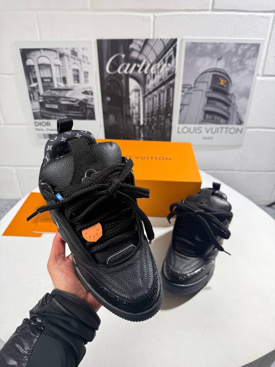 LVE FULL BLACK EDITION