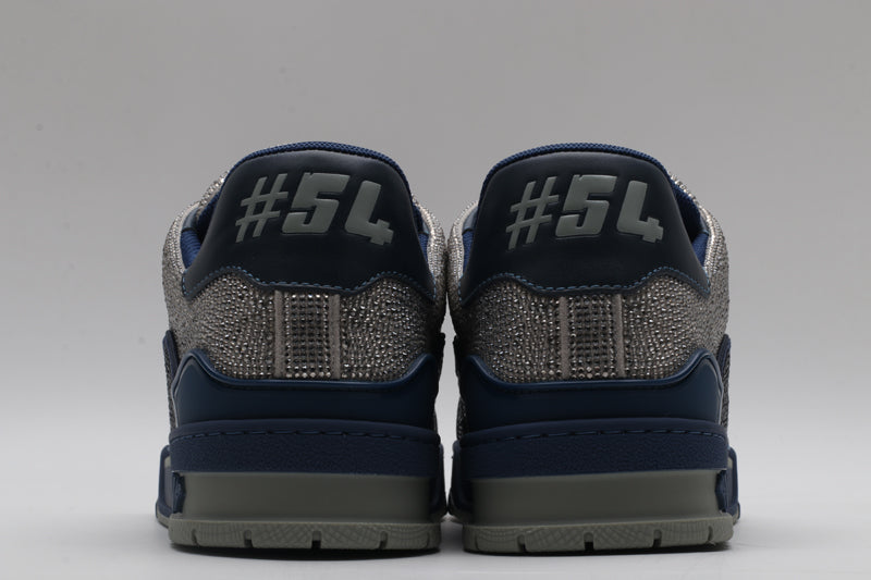 LVE TRAINERS (pre-order)