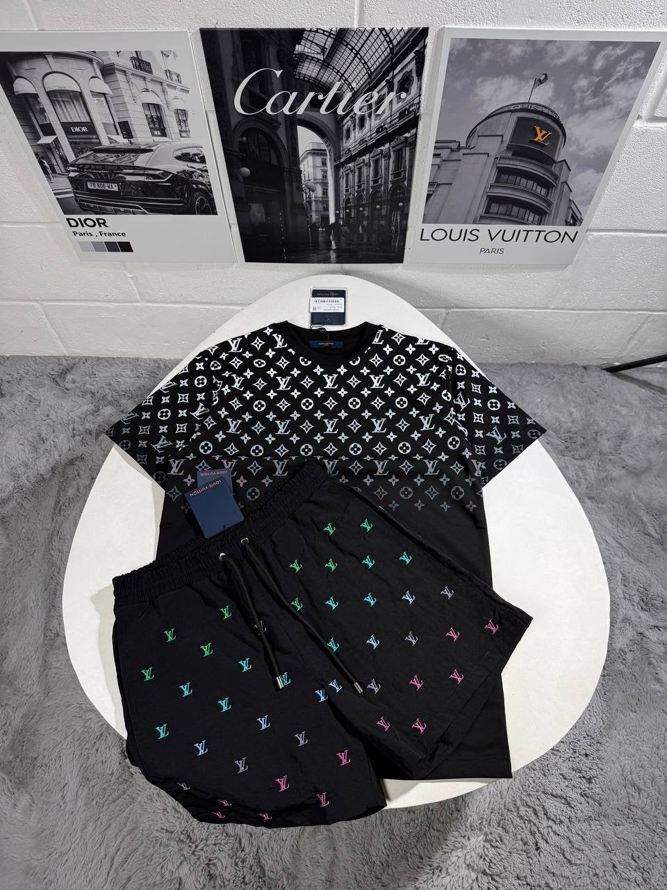 LVE GRADIENT T SHIRT