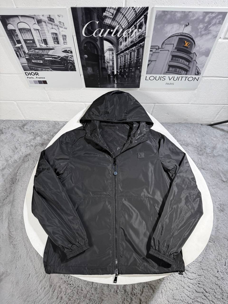 LVE REVERSIBLE WINDBREAKER BLACK