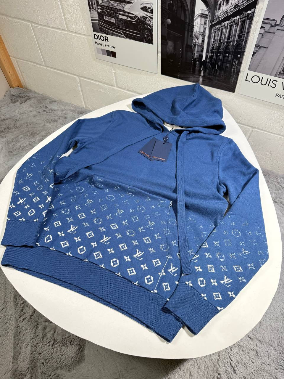 LVE KNITTED HOODIE