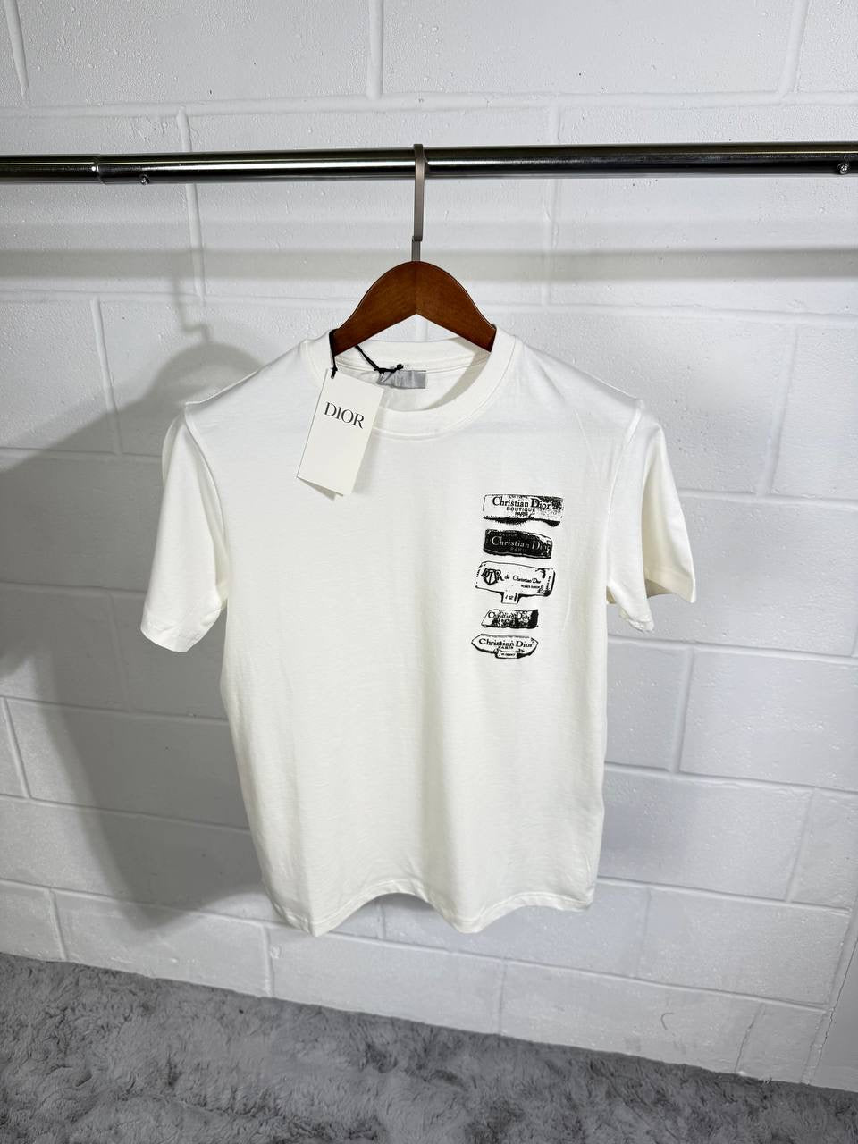 DOR LABEL TSHIRT