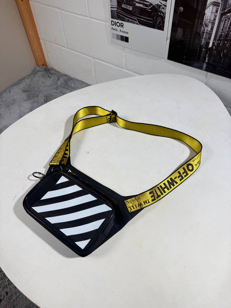 OFF W SIDE BAG