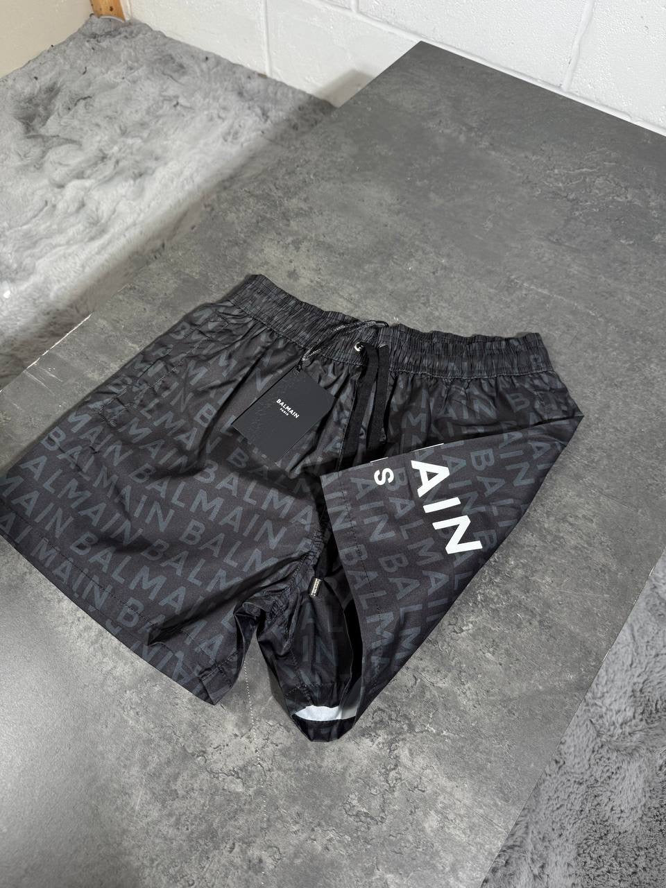 BLM SHORTS BLACK