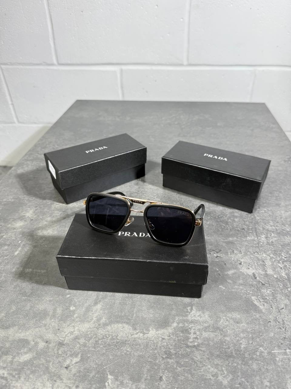 RADA SUNGLASSES BLACKOUT