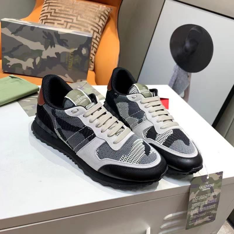 VLTN TRAINERS (pre-order)