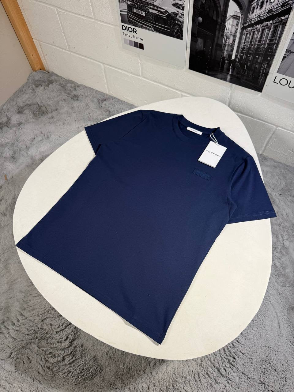 GVNCHY PATCH LOGO TSHIRT