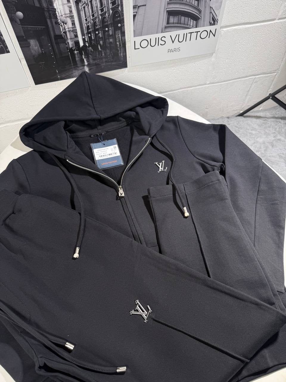 LVE METAL LOGO TRACKSUIT