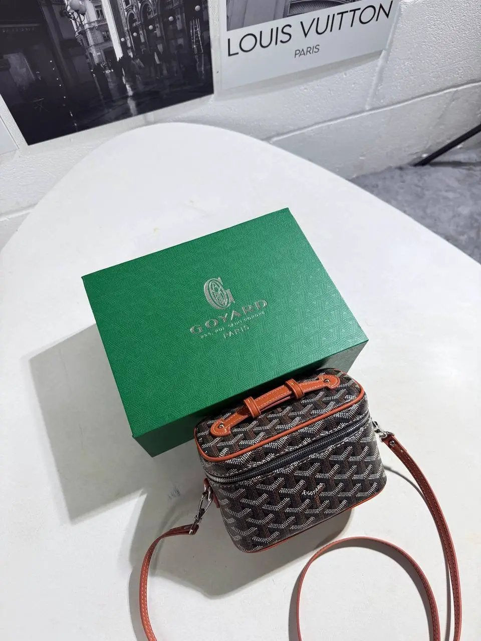GO MUSE VANITY BAG by Stock supplier