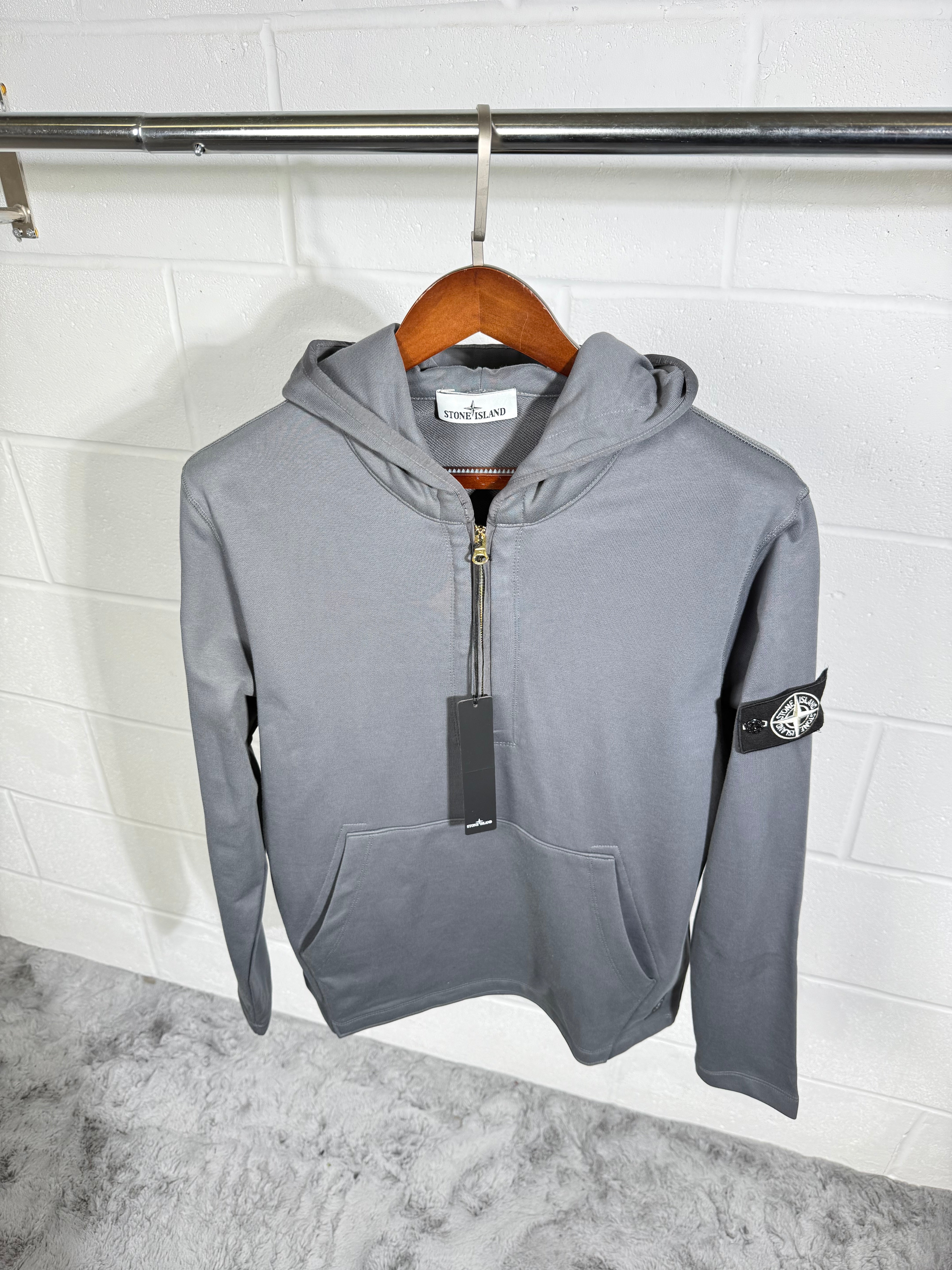 Sweat à capuche fantôme Stone Island gris