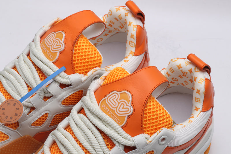 LVE SKATES ORANGE/WHITE (pre-order)