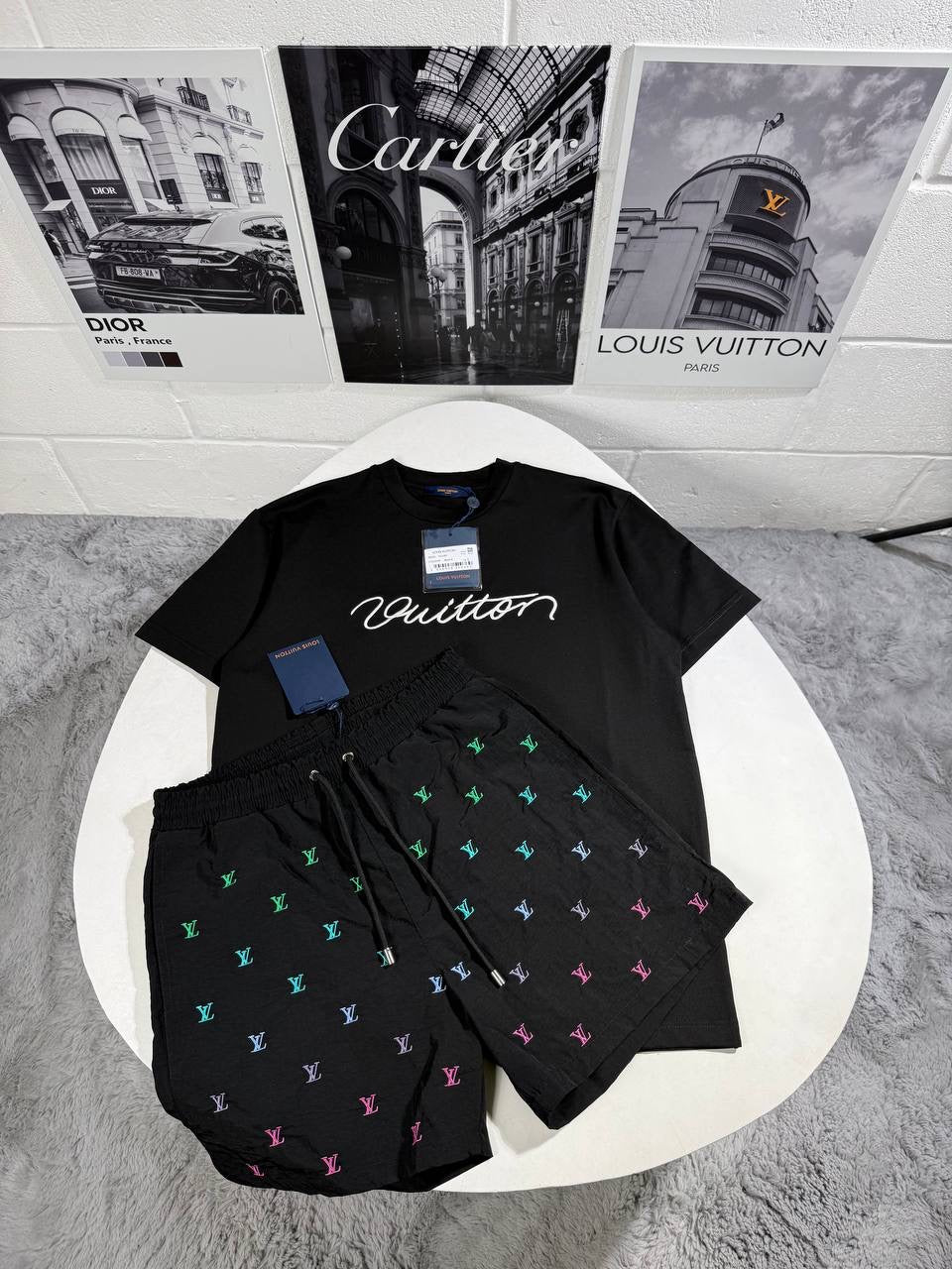 LVE SIGNATURE T SHIRT