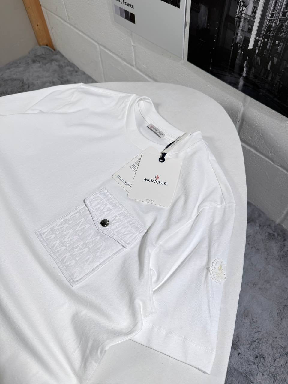 MNCLR PATCH LOGO POCKET TSHIRT