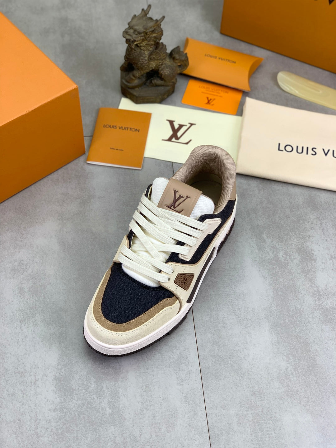 LVE TRAINERS (pre-order)