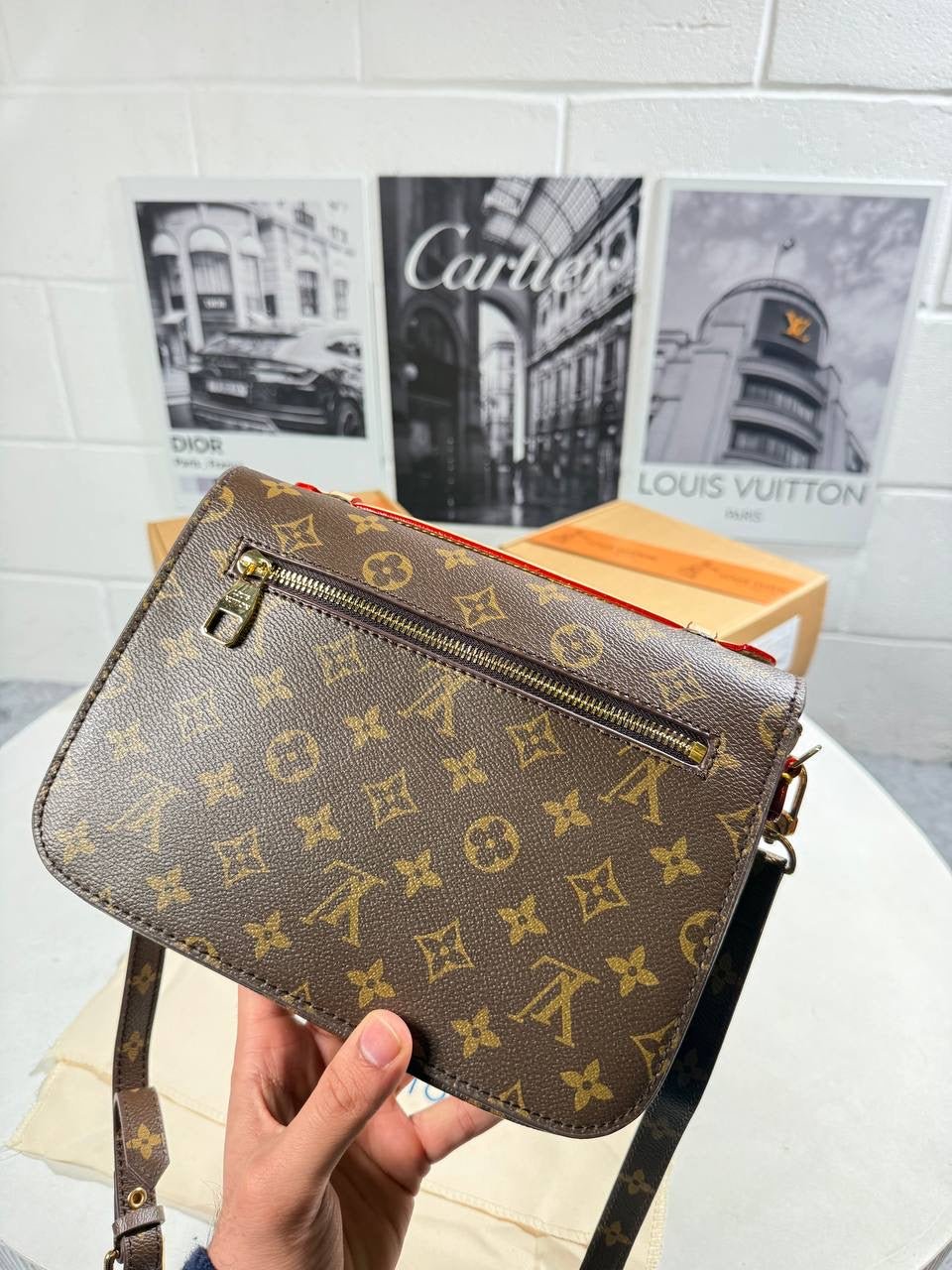 LVE MONOGRAM HANDBAG