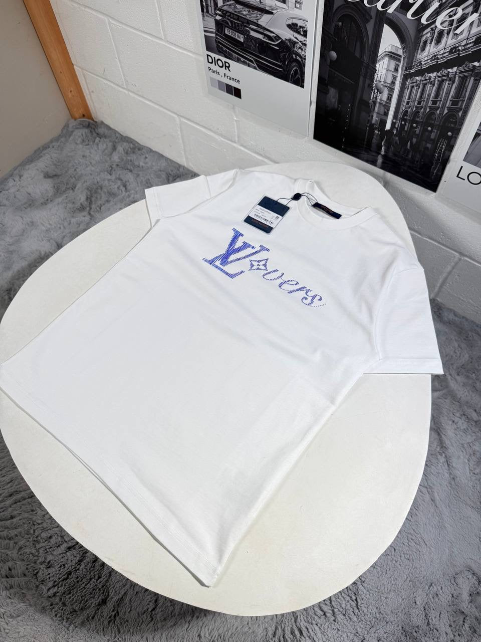 LVE SIGN TSHIRT