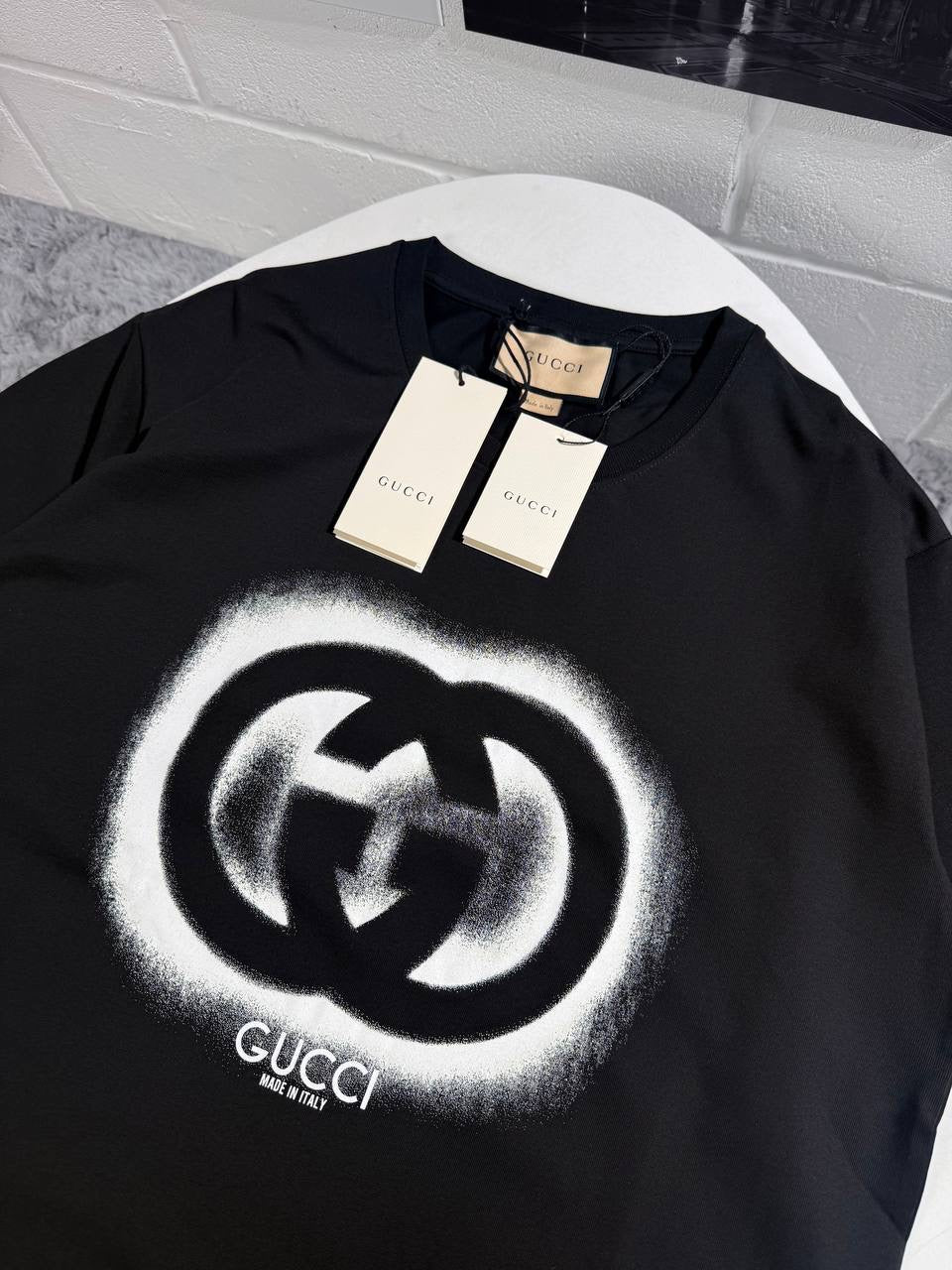UCCI T SHIRT