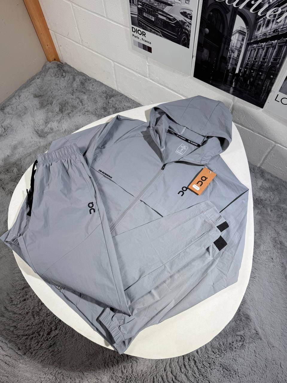 CLOUD RUNNING TRACKSUIT