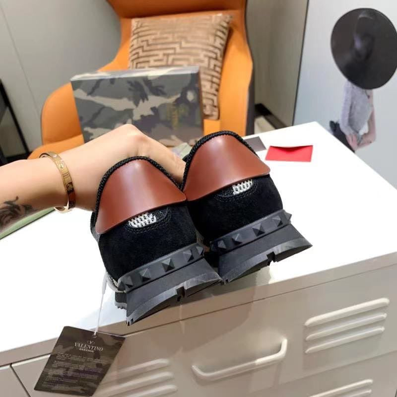 VLTN TRAINERS (pre-order)