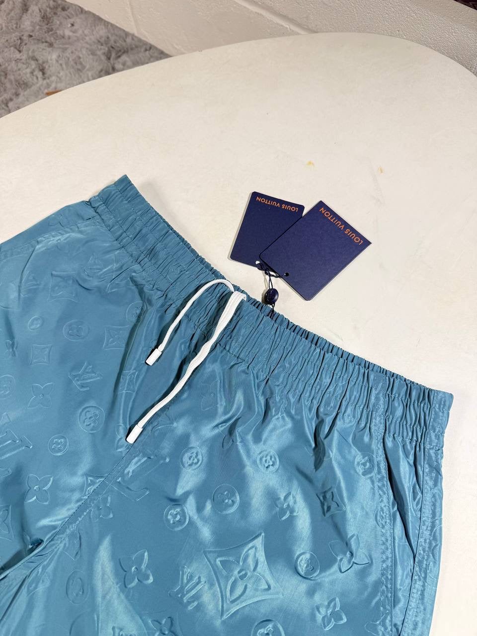 LVE SHORTS