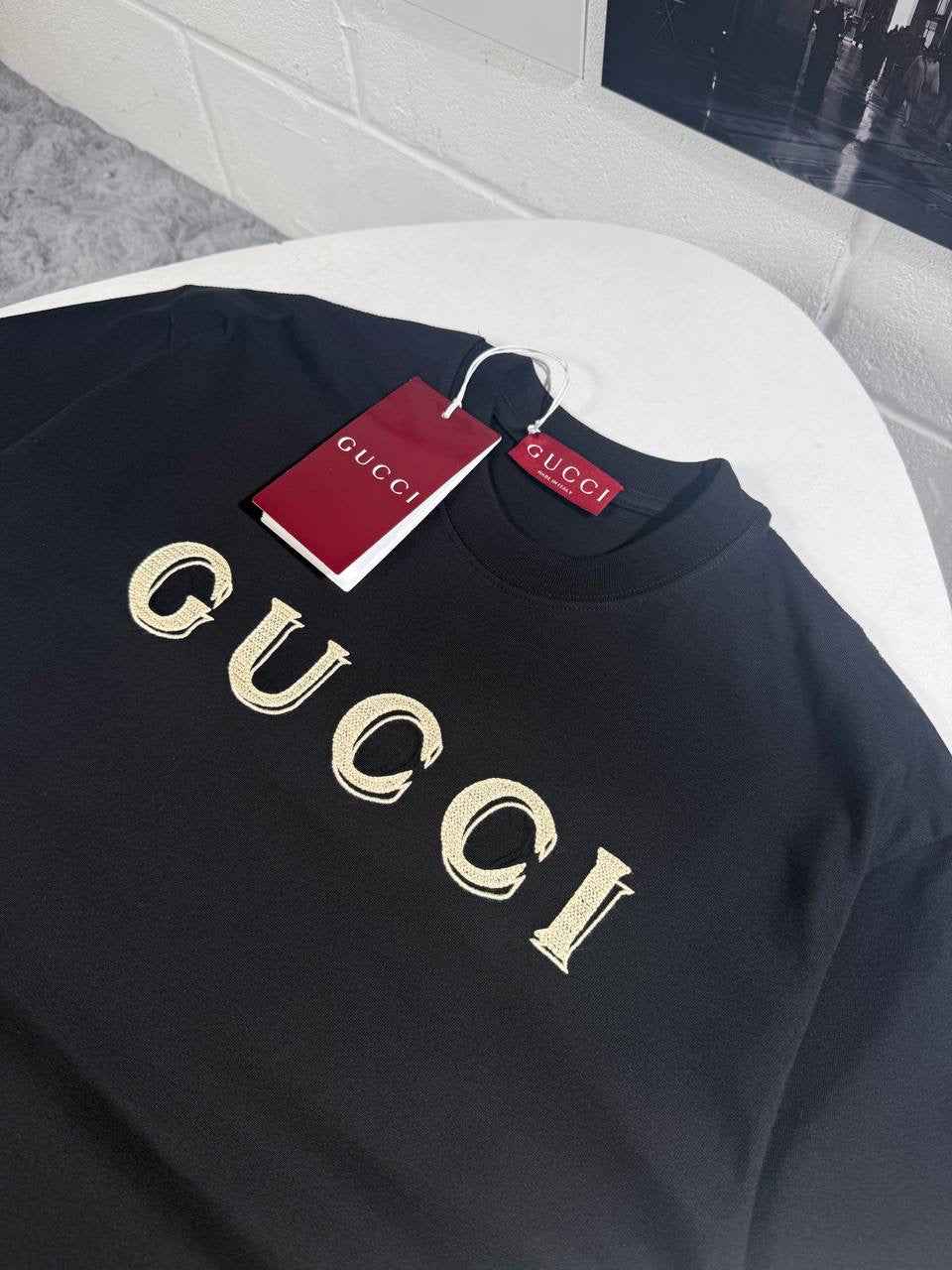 UCCI EMBROIDERY TSHIRT