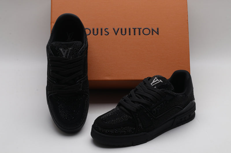 BASKETS NOIRES LVE (précommande)