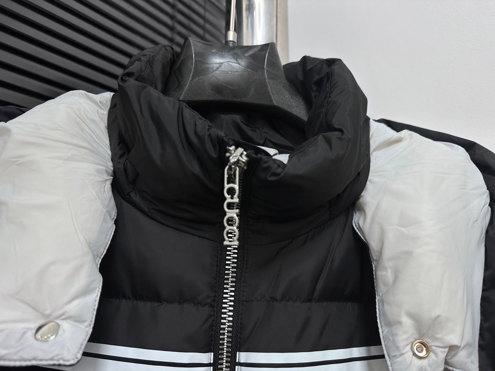 UCCI JACKET MEN (pre-order)