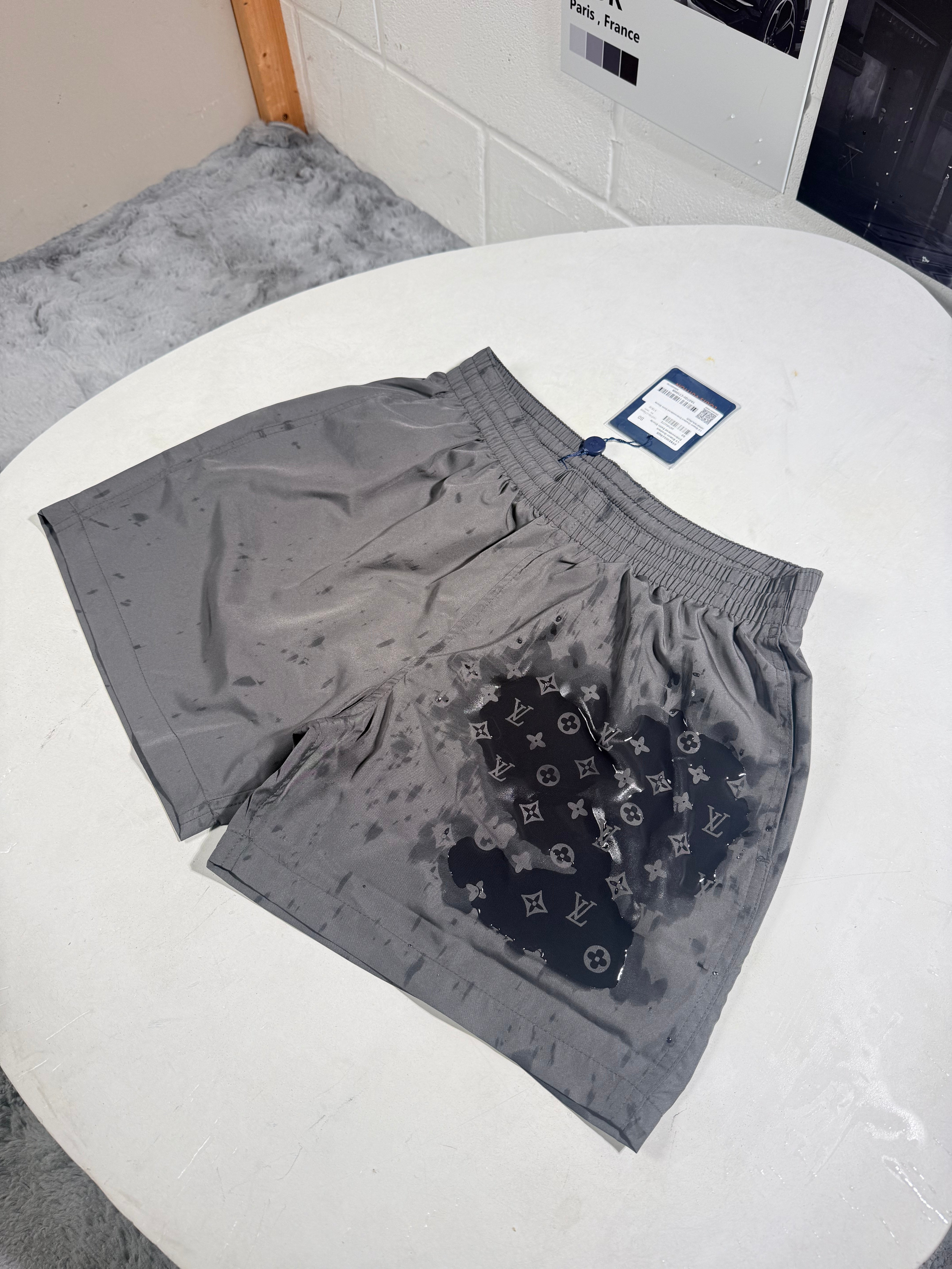LVE WATER REACTIVE SHORTS